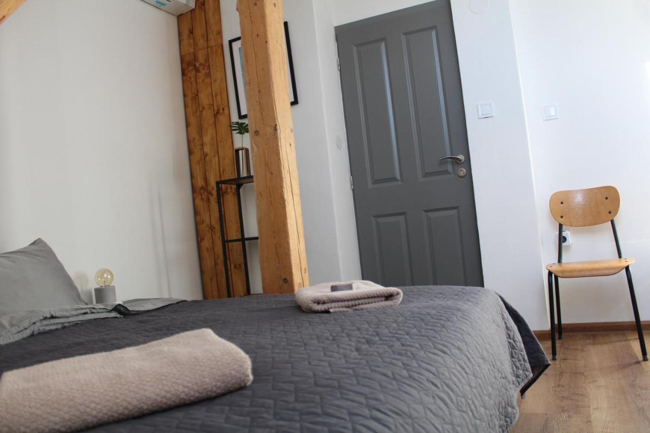 Bed and Breakfast Kafe V Obyvaku Битов Экстерьер фото